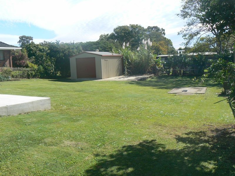 2 Barron Street, Victoria Point QLD 4165