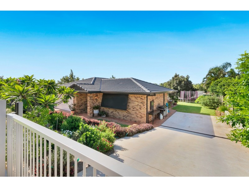 9 Byng Road, Birkdale QLD 4159