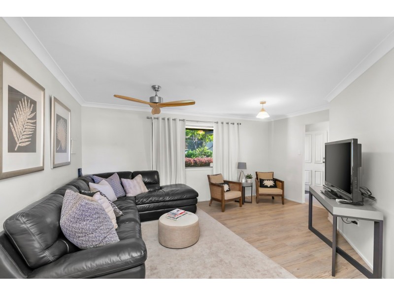 9 Byng Road, Birkdale QLD 4159