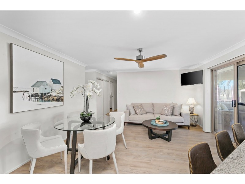 9 Byng Road, Birkdale QLD 4159