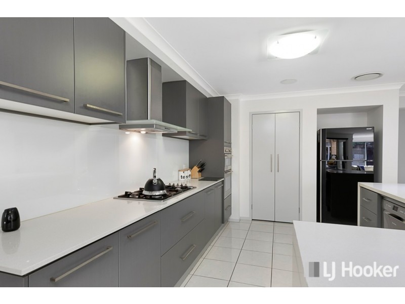 41 Aquila Street, Redland Bay QLD 4165