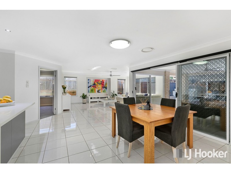 41 Aquila Street, Redland Bay QLD 4165