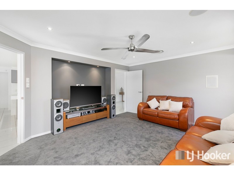 41 Aquila Street, Redland Bay QLD 4165