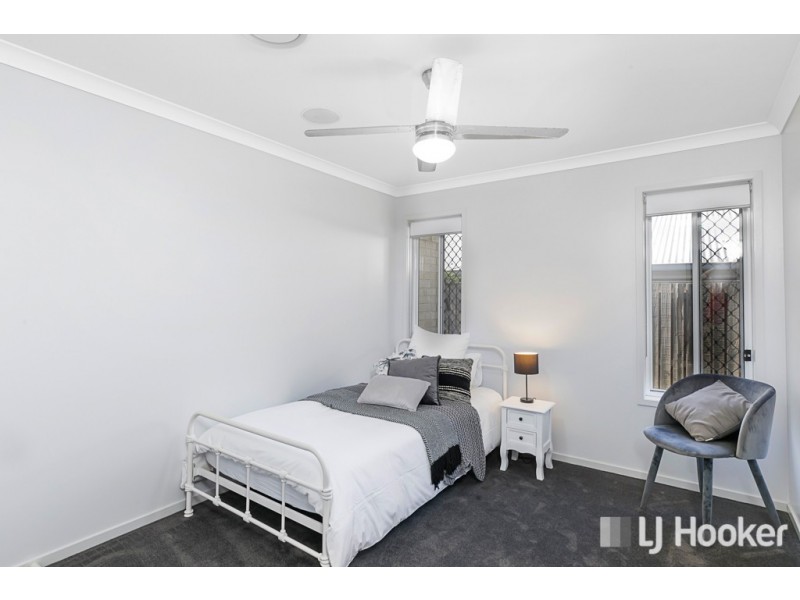 41 Aquila Street, Redland Bay QLD 4165