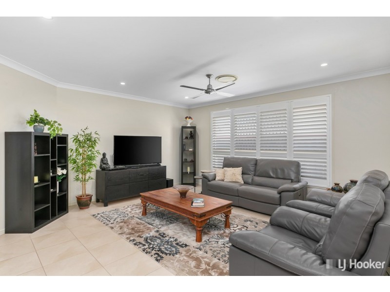 12 Torello Crescent, Victoria Point QLD 4165