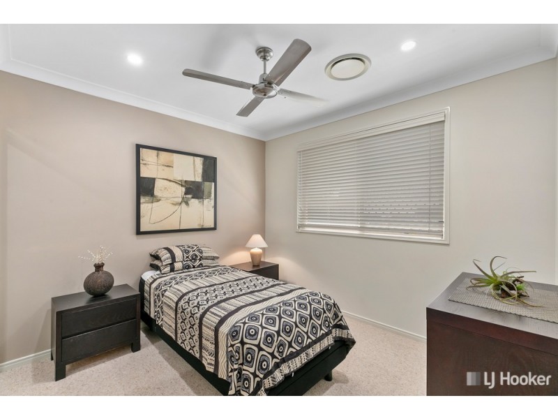 12 Torello Crescent, Victoria Point QLD 4165