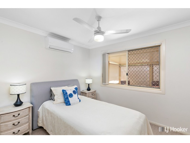 2/2 Walnut Court, Birkdale QLD 4159