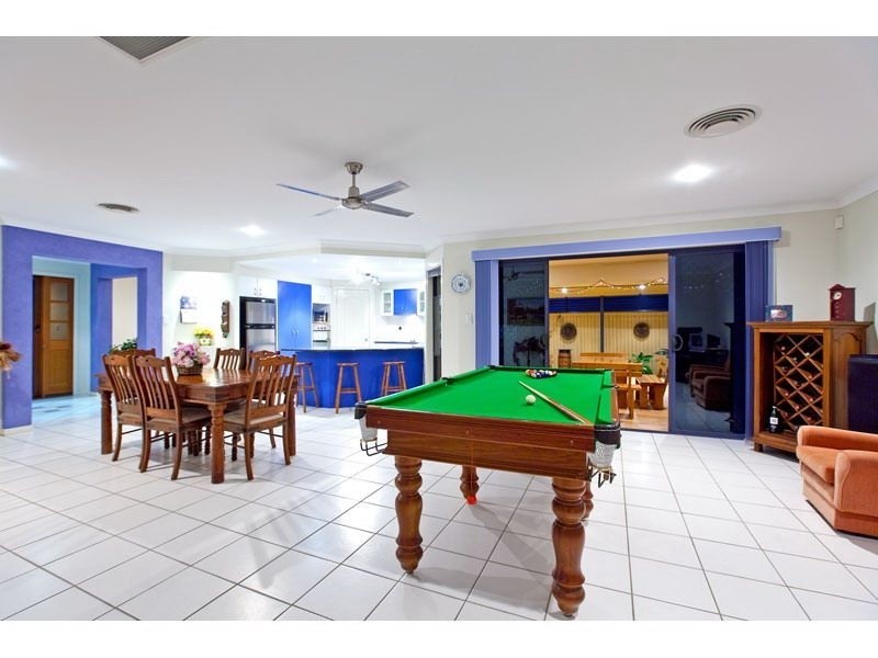 52 Morris Circuit, Thornlands QLD 4164