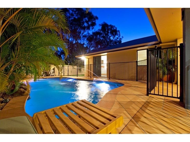 52 Morris Circuit, Thornlands QLD 4164