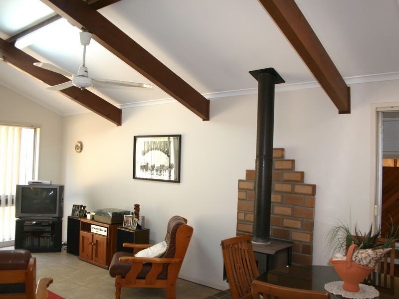 212 Teviot Road, Carbrook QLD 4130