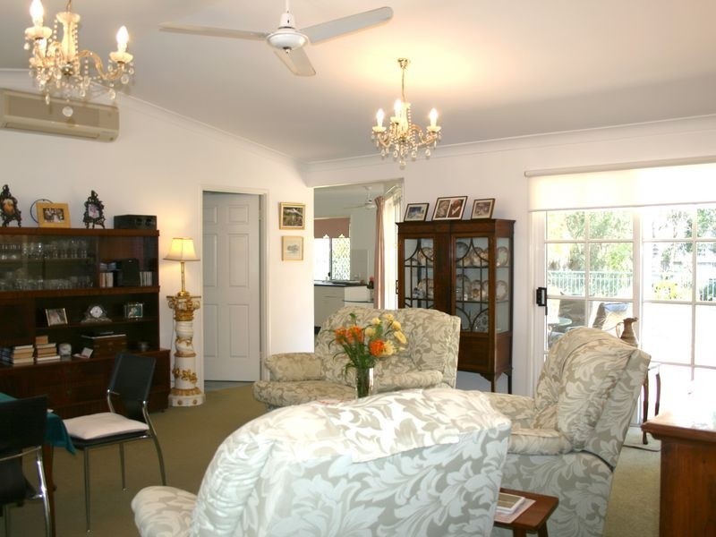 5 Lorikeet Drive, Thornlands QLD 4164