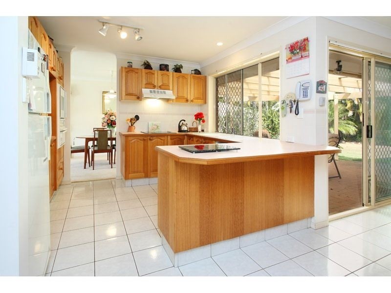 9 Natalin Street, Cleveland QLD 4163