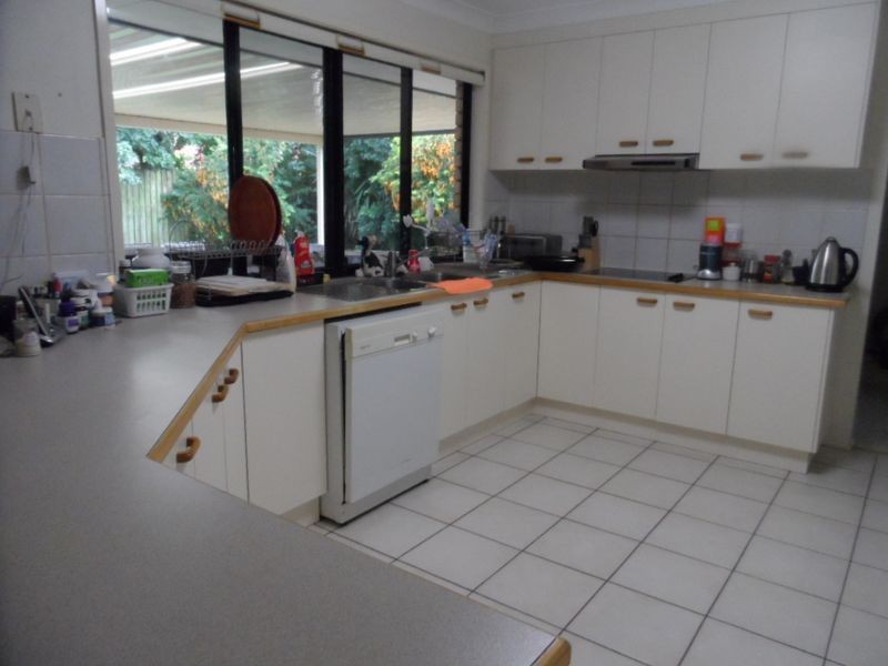 15 Honeygem Place, Birkdale QLD 4159