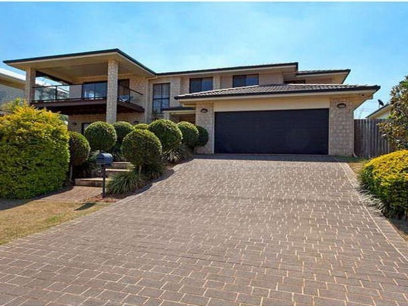 16 Irwin Place, Redland Bay QLD 4165