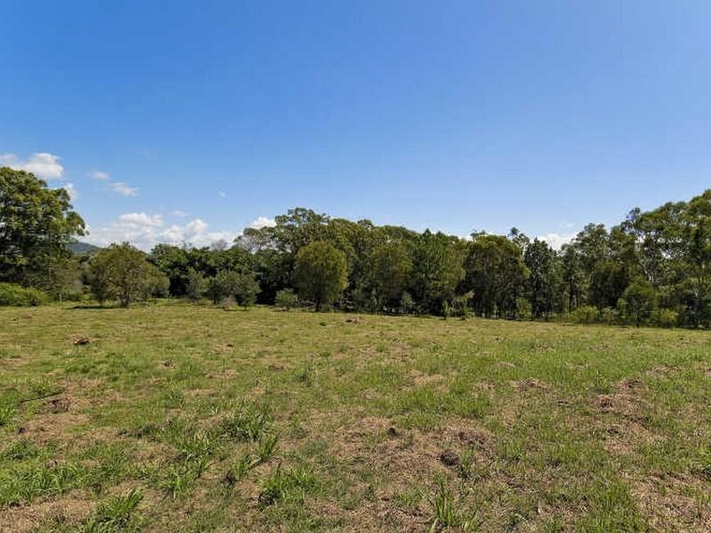 45 Double Jump Road, Redland Bay QLD 4165