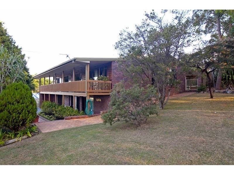 11 Sylvania Street, Wellington Point QLD 4160