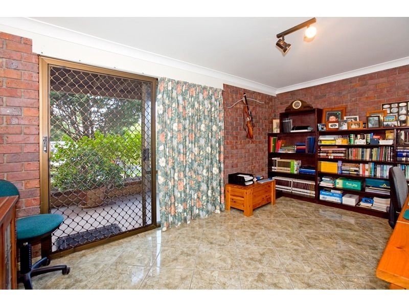 11 Sylvania Street, Wellington Point QLD 4160