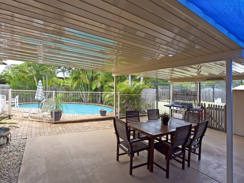 8 Thompson Street, Victoria Point QLD 4165