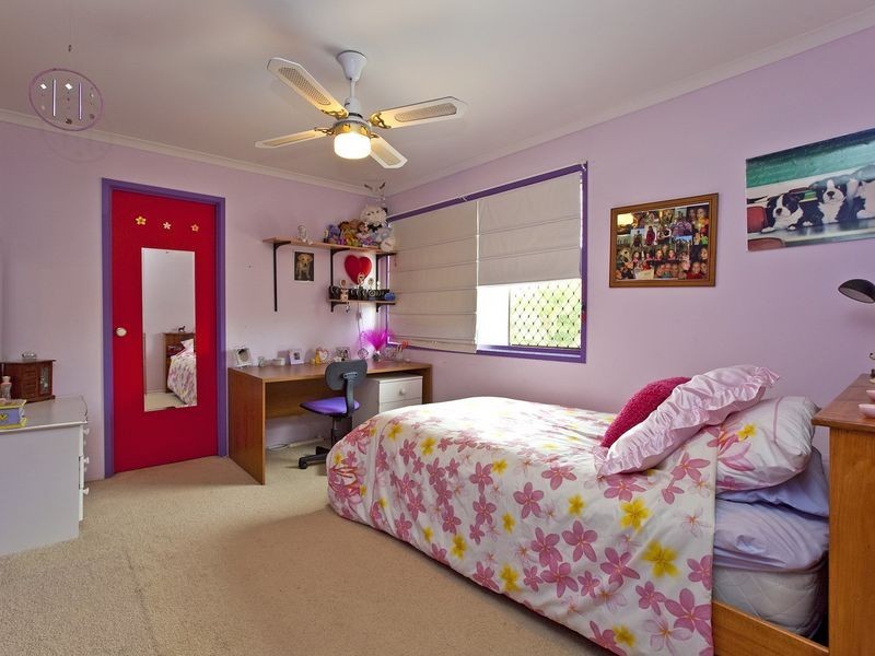 8 Thompson Street, Victoria Point QLD 4165