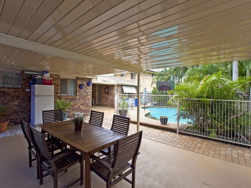 8 Thompson Street, Victoria Point QLD 4165
