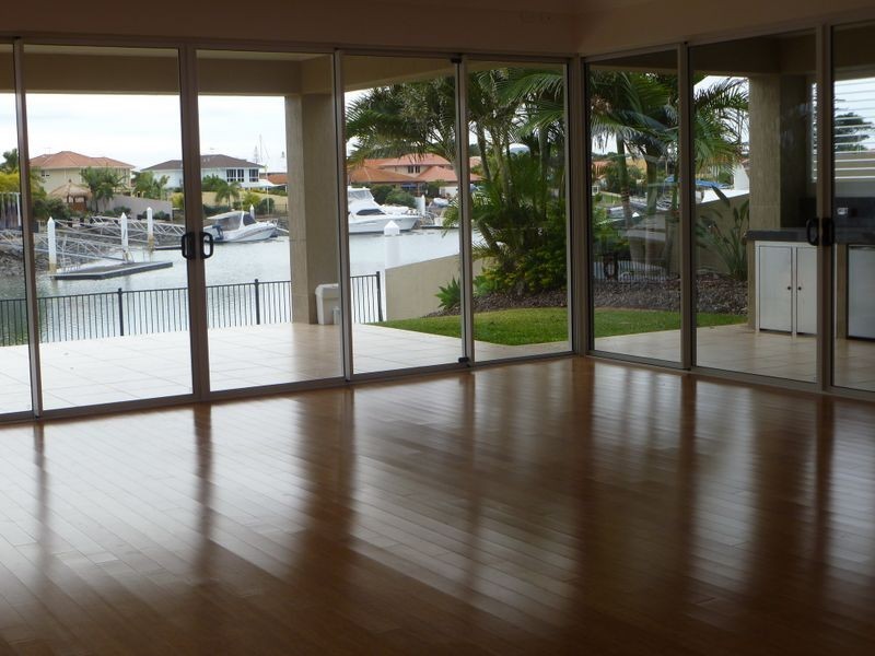 9 Carling Court, Raby Bay QLD 4163