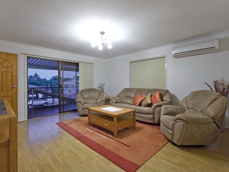 8 Price Avenue, Birkdale QLD 4159