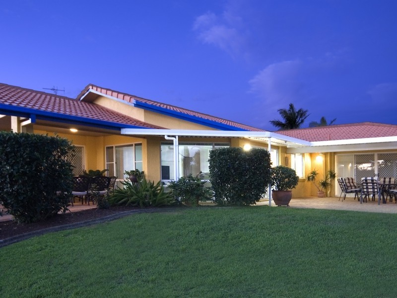 4 Pennant Court, Birkdale QLD 4159