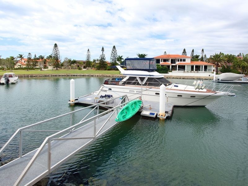 51 Plymouth Court, Raby Bay QLD 4163