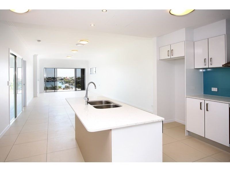3/150 Middle Street (‘Waters Edge’), Cleveland QLD 4163