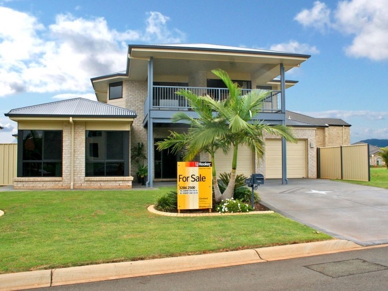 84 Penzance Drive, Redland Bay QLD 4165