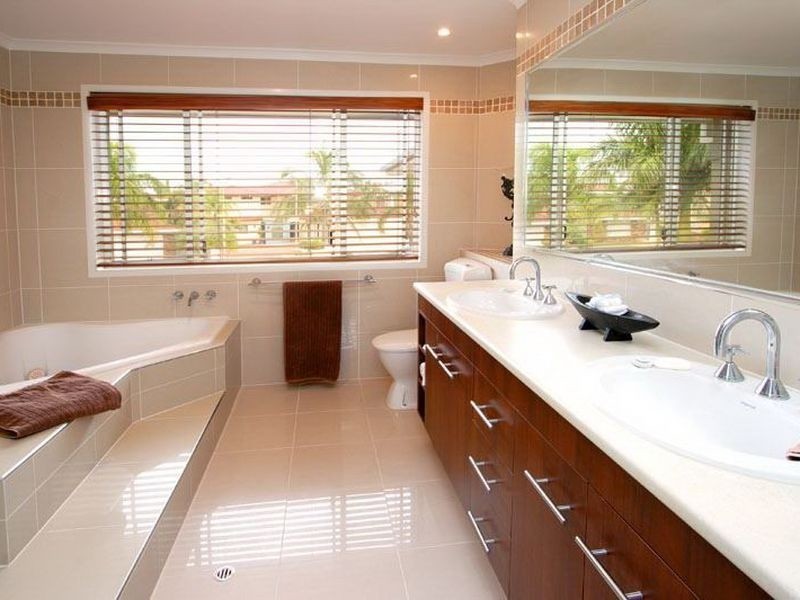 7 Seacrest Court, Raby Bay QLD 4163