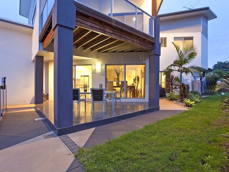 9 Creedin Court, Redland Bay QLD 4165