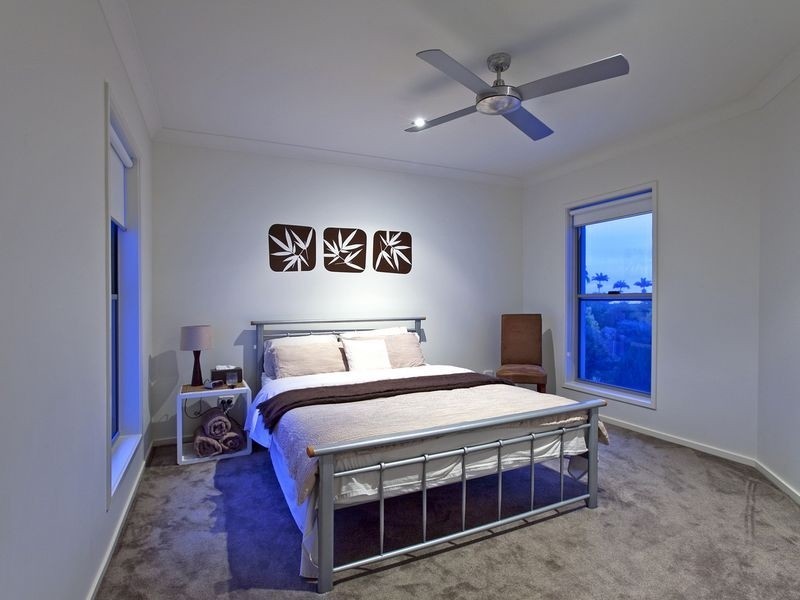 9 Creedin Court, Redland Bay QLD 4165