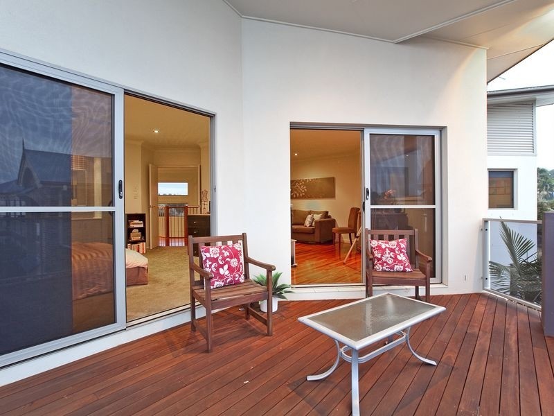 9 Creedin Court, Redland Bay QLD 4165