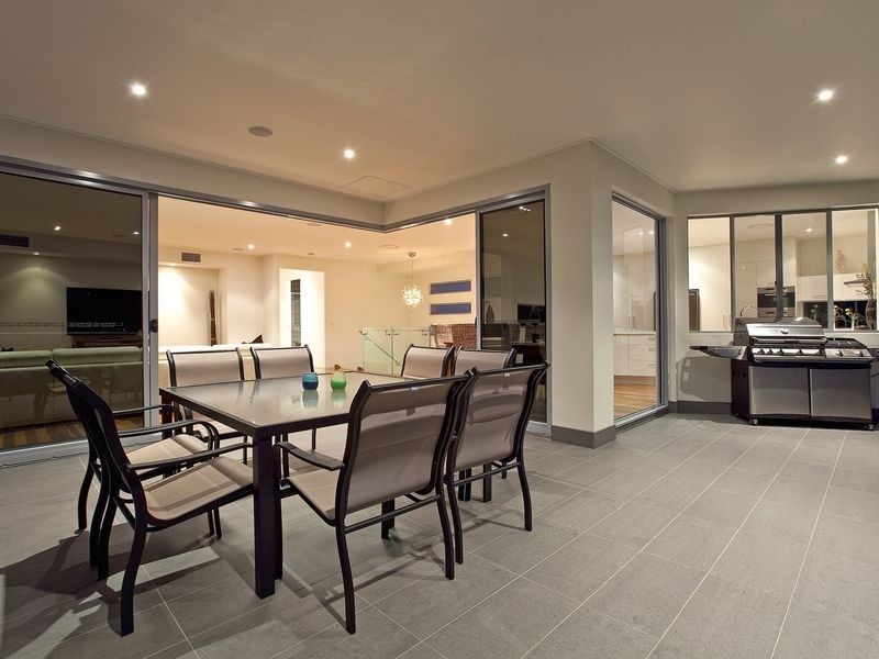 55 George Thorn Drive, Thornlands QLD 4164