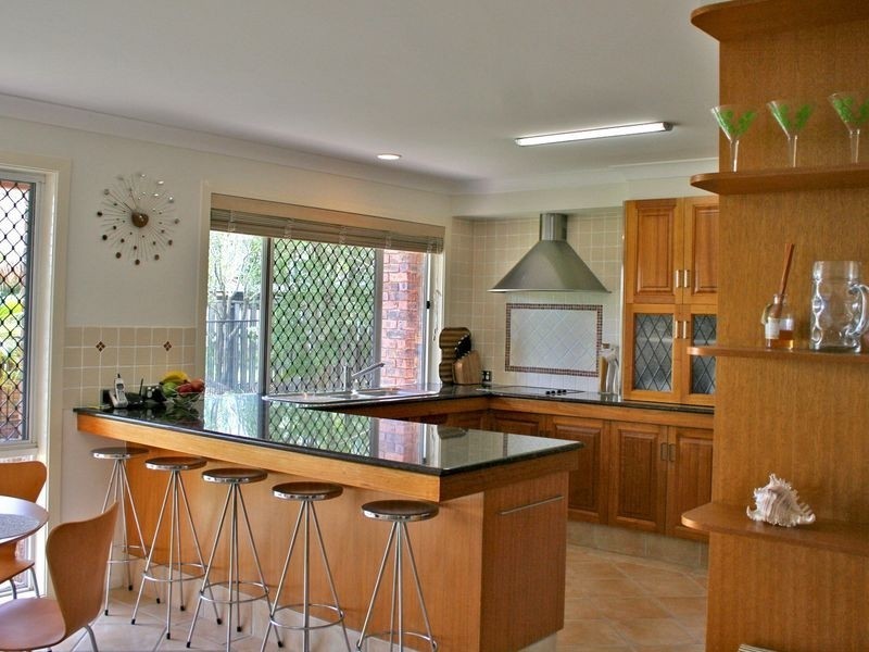 22 Compass Court, Raby Bay QLD 4163