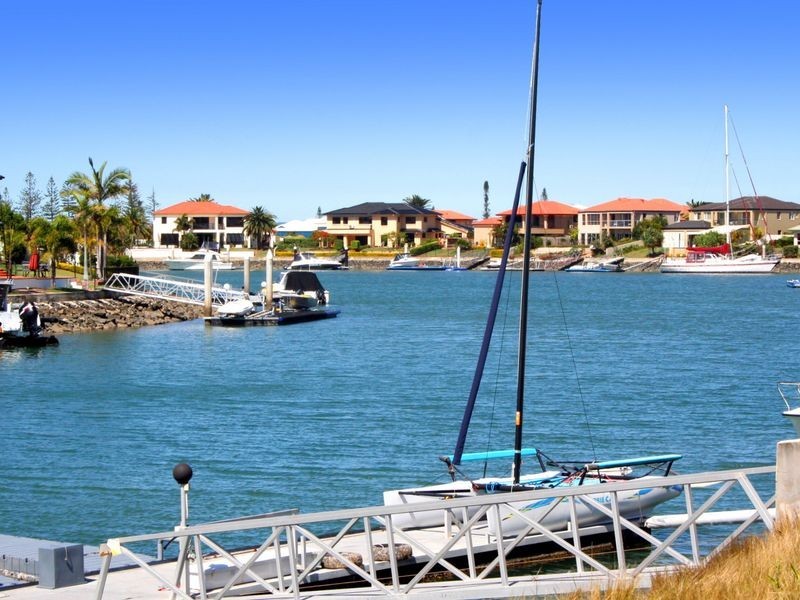 49 Piermont Place, Raby Bay QLD 4163