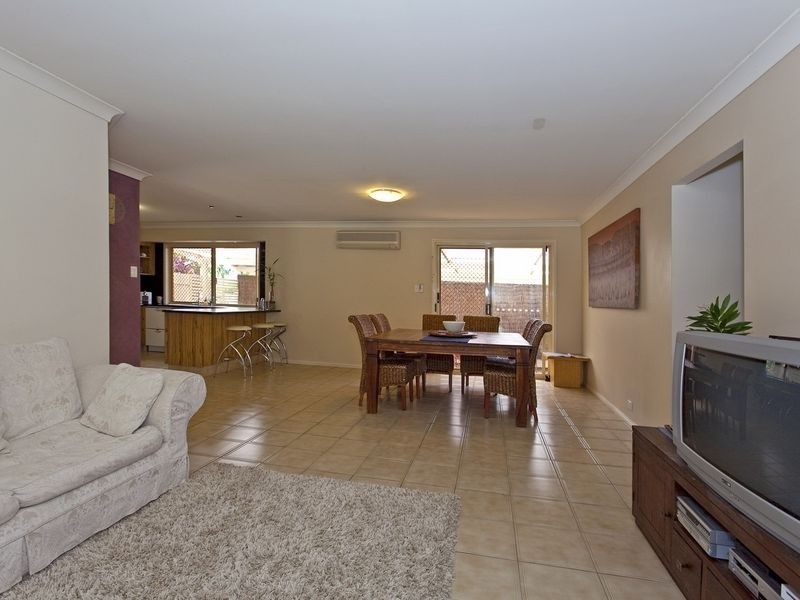 6 Holz Street, Victoria Point QLD 4165