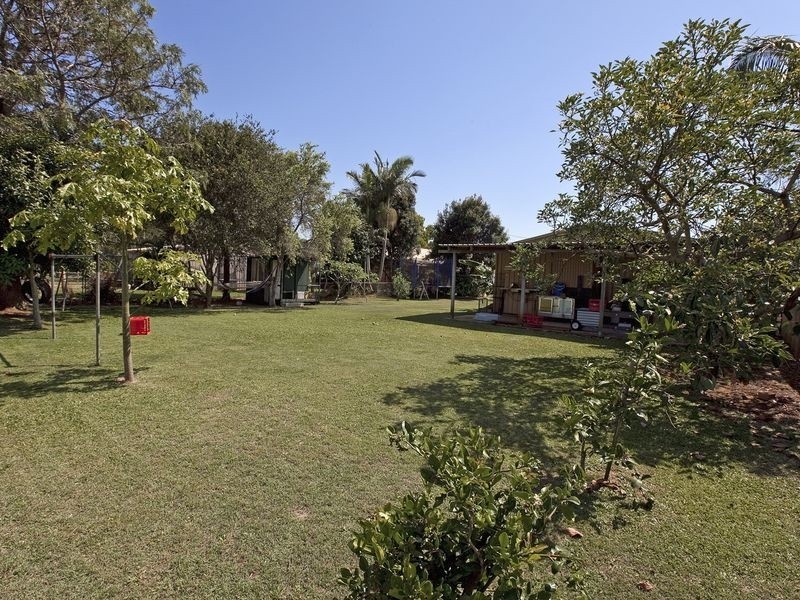 8 Holz Street, Victoria Point QLD 4165