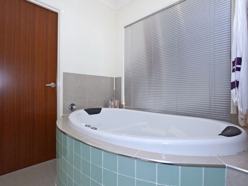 1 Sandune Place, Thornlands QLD 4164