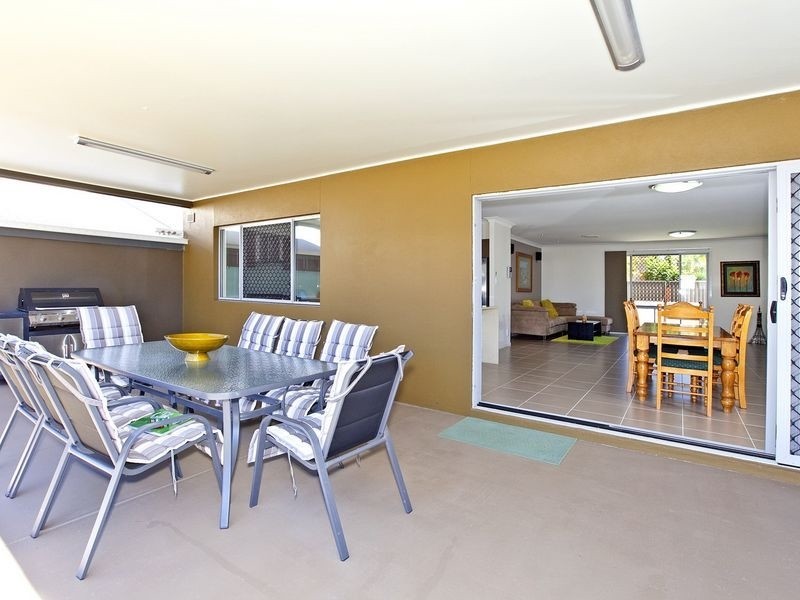 1 Sandune Place, Thornlands QLD 4164