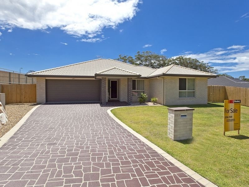 45 Emperor Drive, Redland Bay QLD 4165