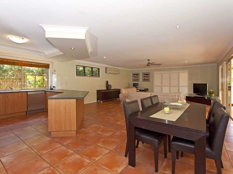 7 Lido Court, Wellington Point QLD 4160