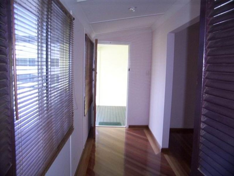 15 Cleveland Redland Bay Road, Cleveland QLD 4163