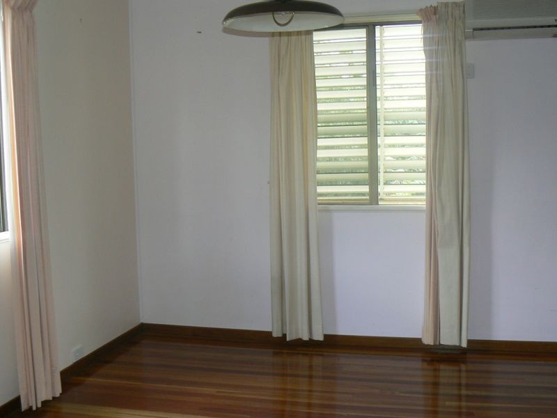 15 Cleveland Redland Bay Road, Cleveland QLD 4163