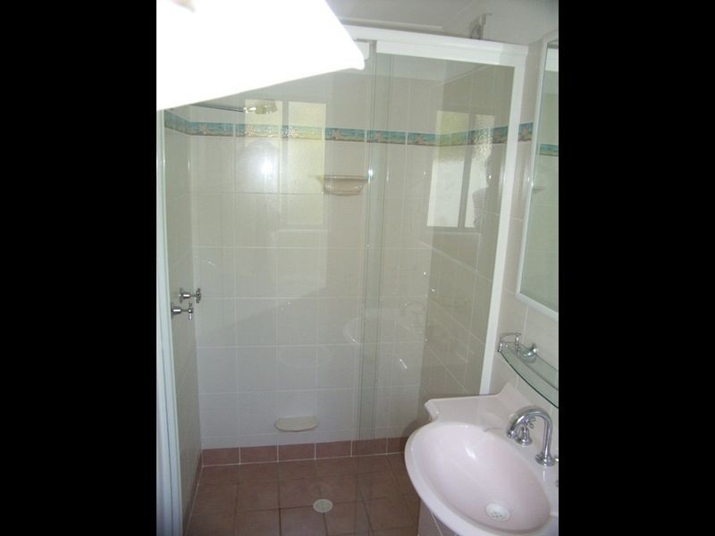 15 Cleveland Redland Bay Road, Cleveland QLD 4163