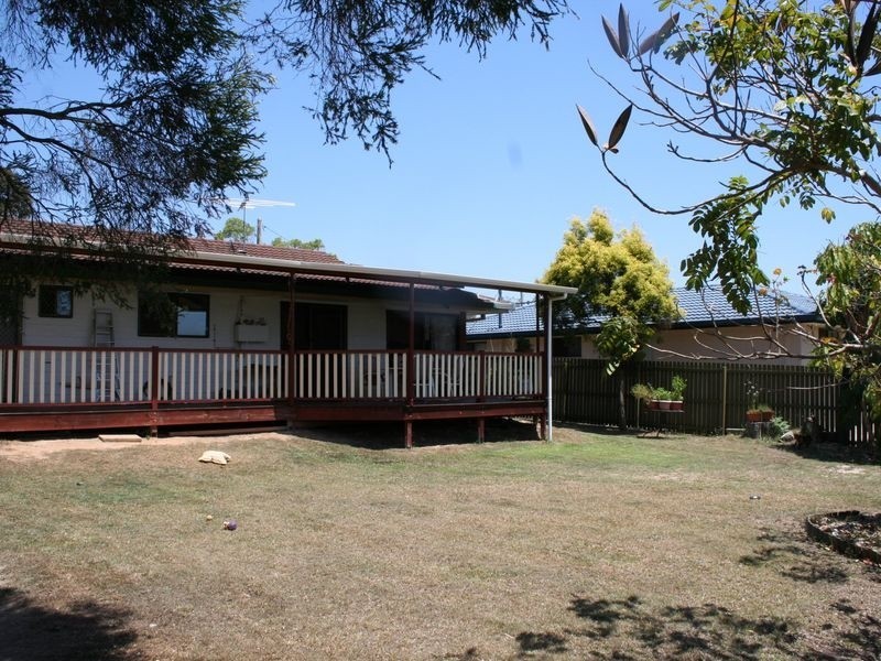 17 Lark Street, Birkdale QLD 4159