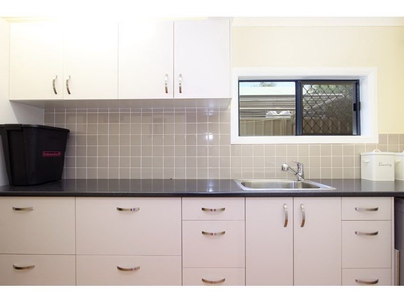 65 Thomas Street, Birkdale QLD 4159