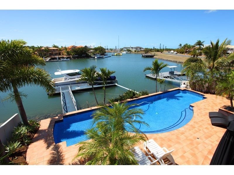 3 Plymouth Court, Raby Bay QLD 4163