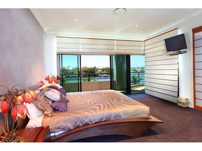 3 Plymouth Court, Raby Bay QLD 4163